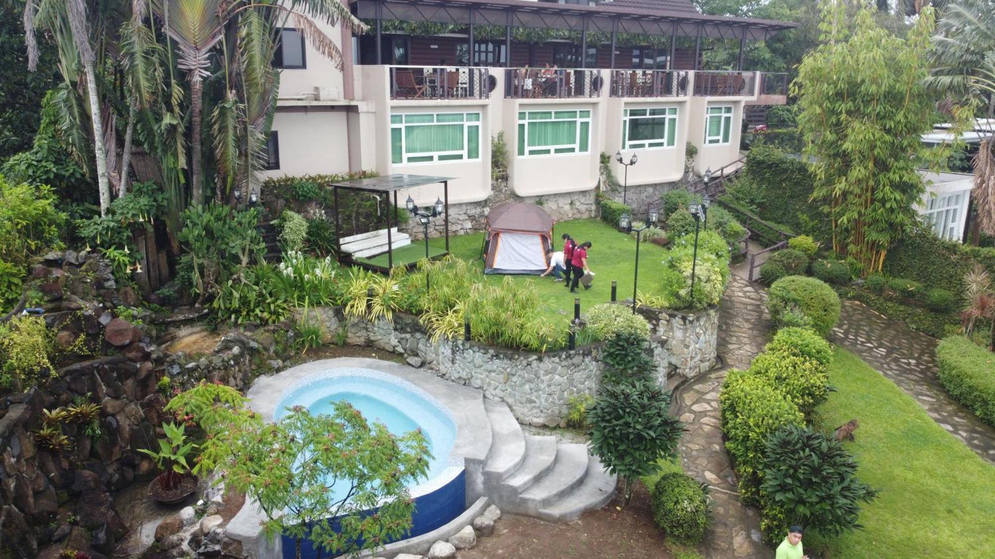 The Lakeview Suites Tagaytay City Buitenkant foto