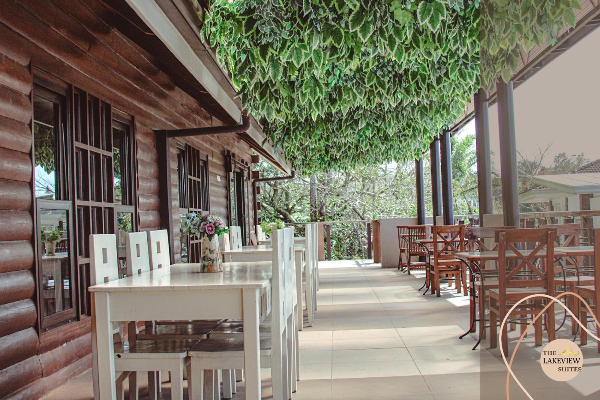 The Lakeview Suites Tagaytay City Buitenkant foto